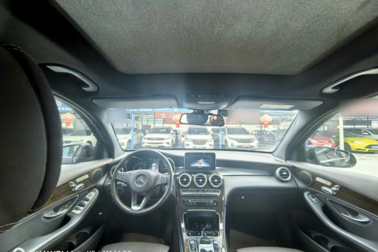 Used Mercedes-Benz GLC 2019 GLC 260 L 4MATIC Dynamic Model
