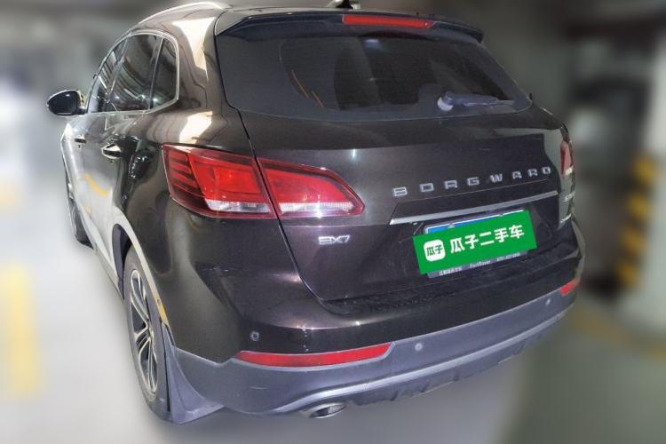 Used BORGWARD BX7 2016 28T Two-Wheel Drive Luxury Version 5 Seats
