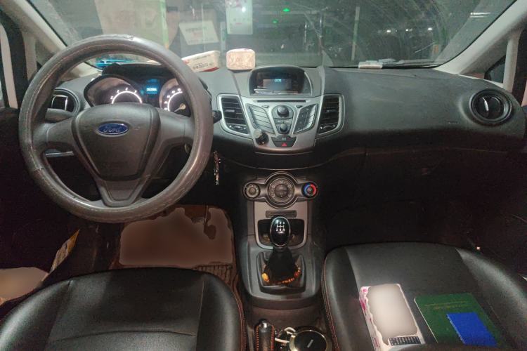Used Ford Fiesta 2013 Sedan 1.5L Manual Fashion Edition
