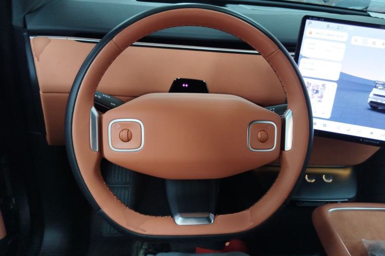 Used CHANGAN NEVO E07 2026 Model Pure Electric Four-Wheel Drive 90kWh Dacheng Edition Steering Wheel