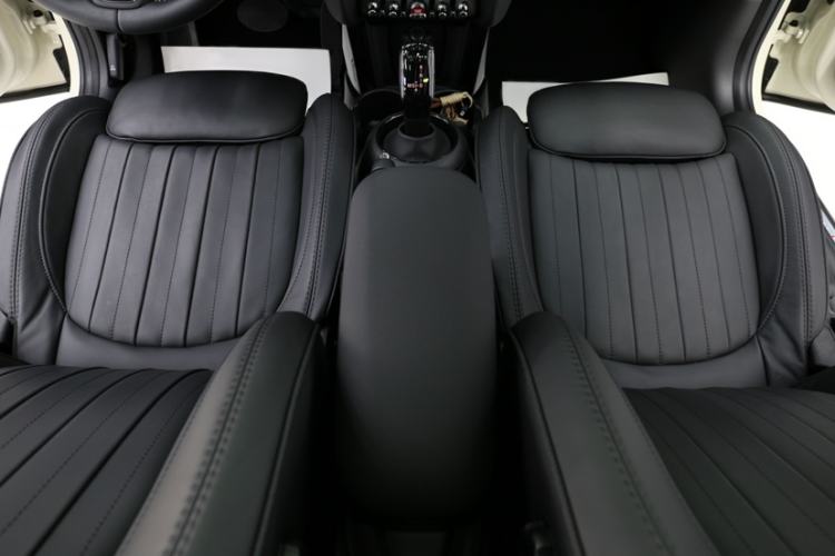 MINI 2022 2.0T COOPER S Artist usado