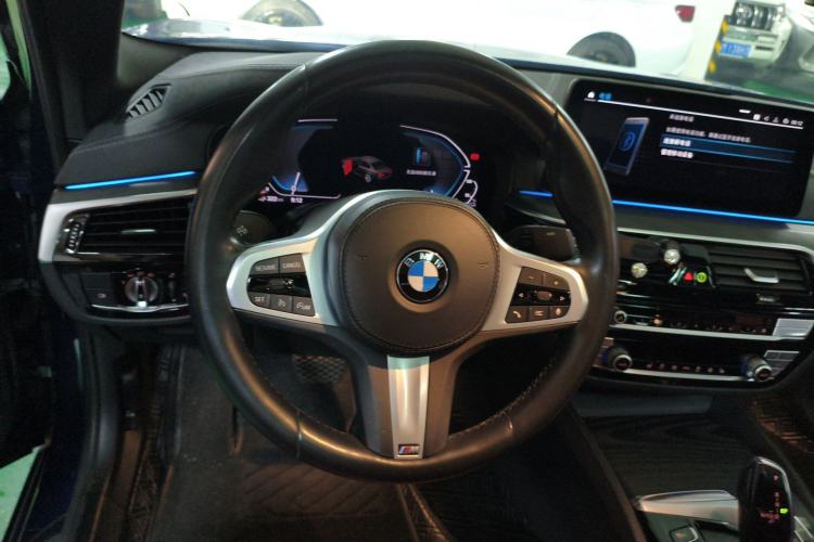 Used BMW 5 Series New Energy 2021 535Le M Sport Package Steering Wheel