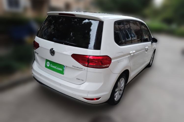 Used Volkswagen Touran 2021 Volkswagen Touran L 280TSI DSG Style Edition 7 Seats