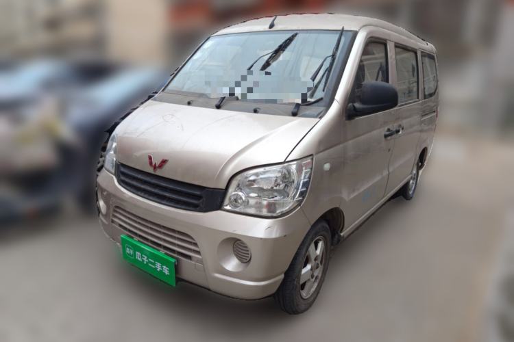 Used Wuling Zhiguang 2010 1.0L New Version Practical Short-Body L2Y
