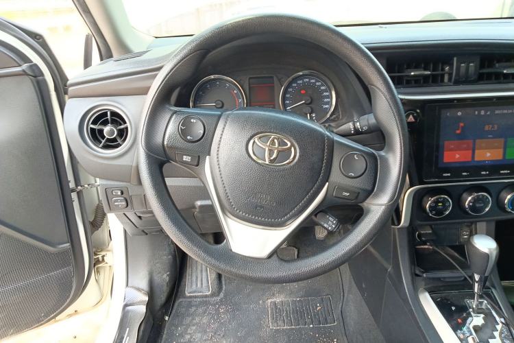 Used Toyota Corolla 2018 1.2T S-CVT GL-i Zhihui Edition Steering Wheel
