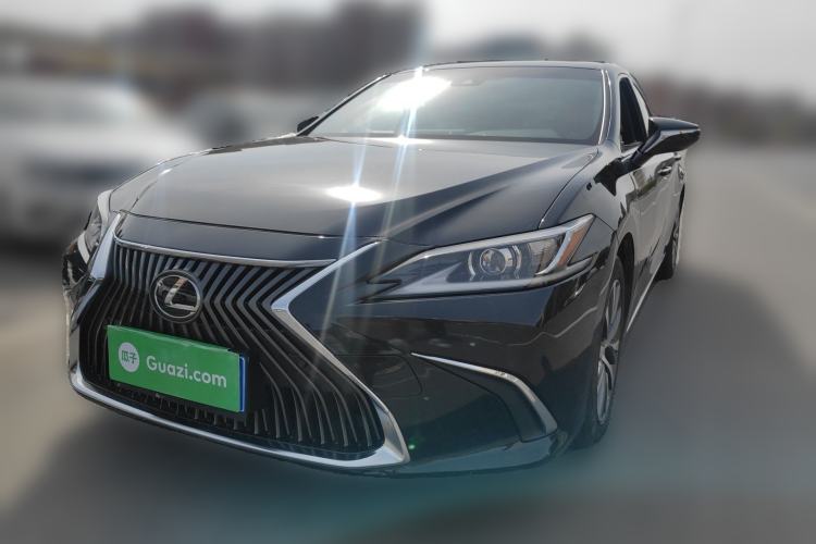 Used Lexus ES 2020 200 Excellence Edition