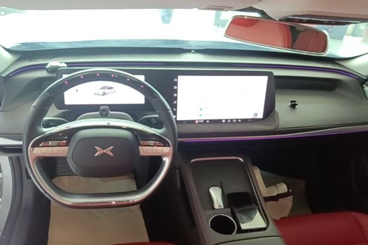 Used XPeng P7 2023 P7i 610 Max Performance Edition
