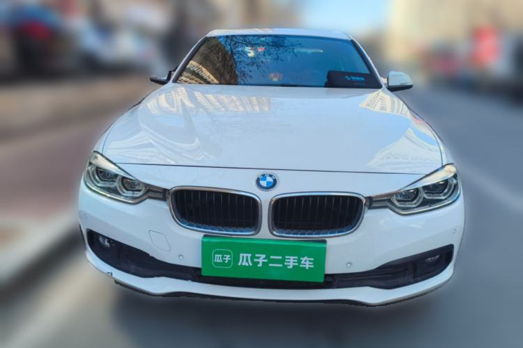 Used BMW 3 Series 2016 316i Fashion Model
