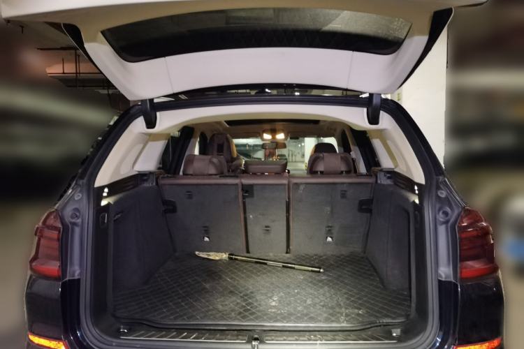 Used BMW X3 2020 xDrive30i Luxury Model with M Sport Package
