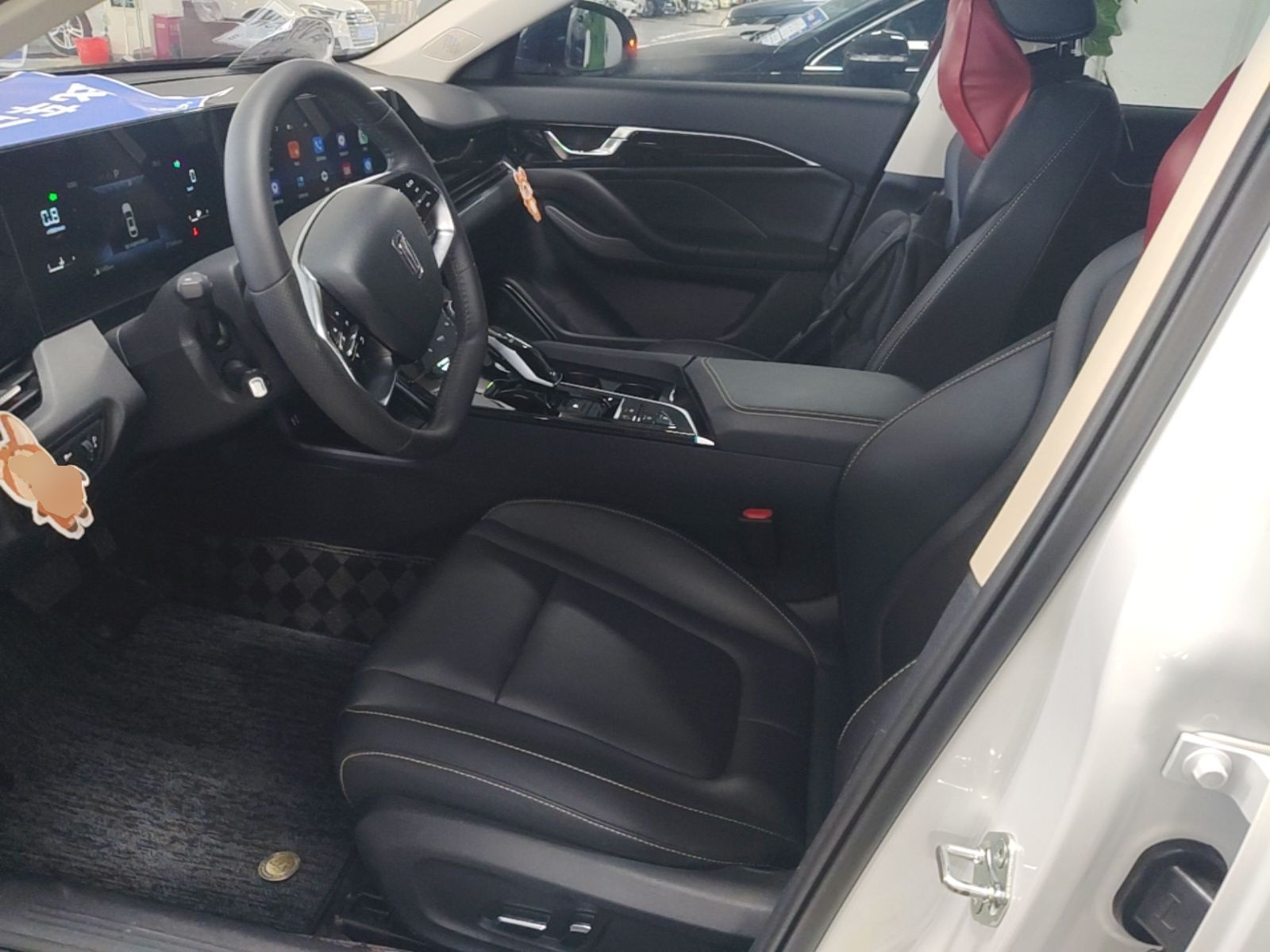 Vordere Reihe im Auto