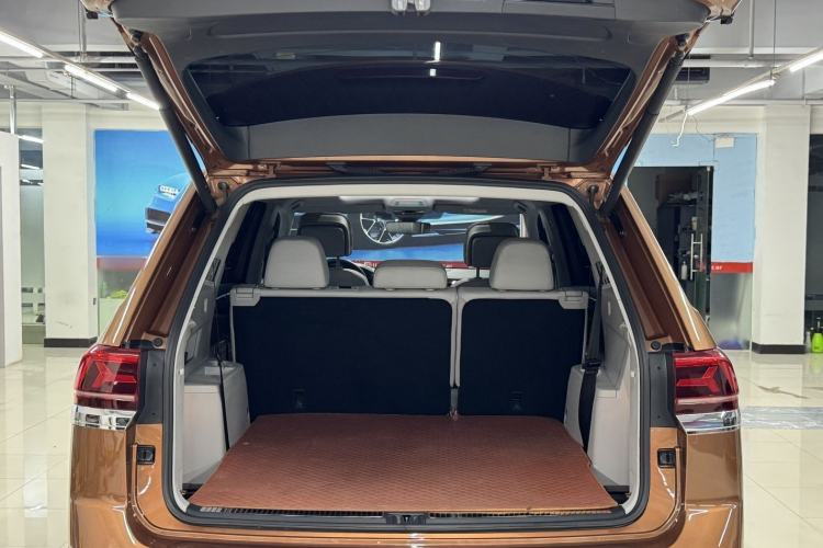 Used Volkswagen Teramont 2022 530 V6 Four-Wheel Drive Prestige Flagship Edition
