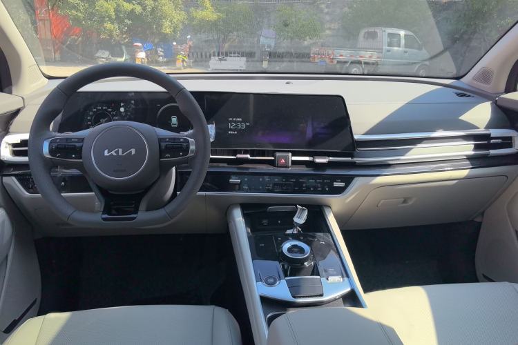 Used Kia Sportage (Chinese Domestic Model) 2025 1.5T Two-Wheel Drive Prestige Edition