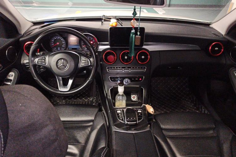 Used Mercedes-Benz C-Class 2018 C 180 L Fashion Model