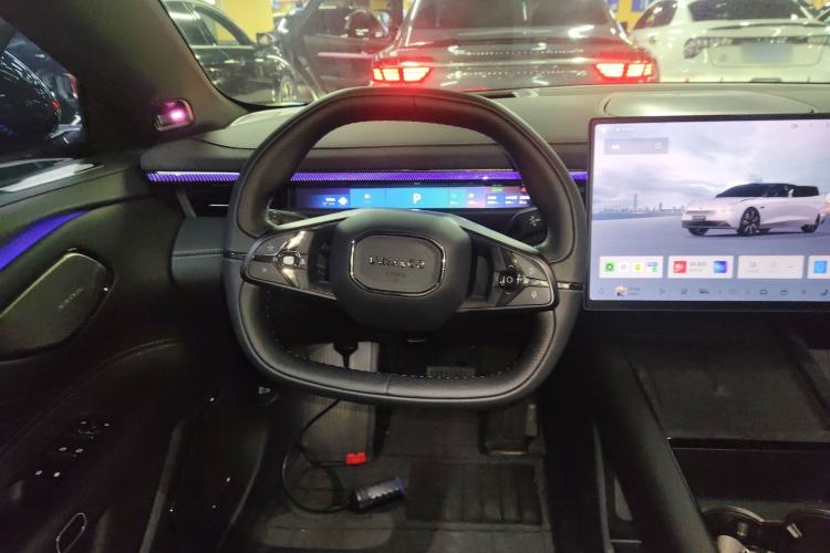 Used Lynk & Co 10 EM-P 2025 Model 120 Four-Wheel Drive Ultra Steering Wheel