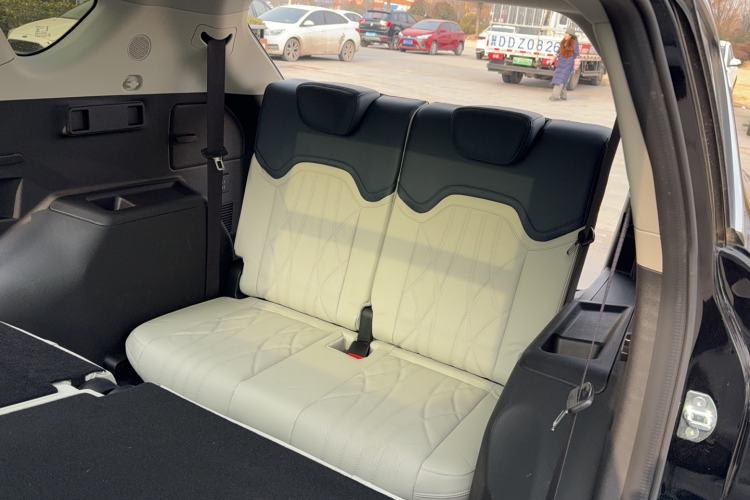 Used JETOUR Shanhai Shanhai L7 2024 1.5T 120 km MAX 7-Seater
