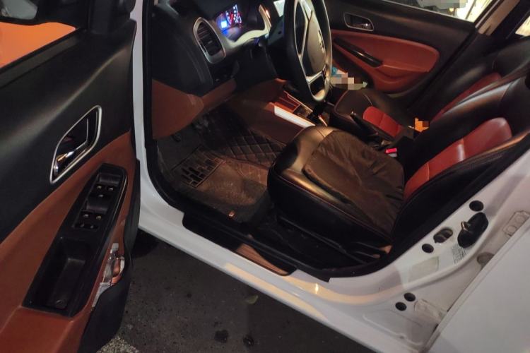 Used Geely Auto Diamond 2016 1.5L Manual Elite Edition