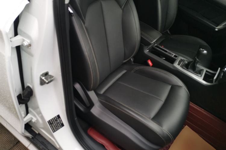 Used Roewe RX5 2018 20T Two-Wheel Drive Manual Flagship Edition