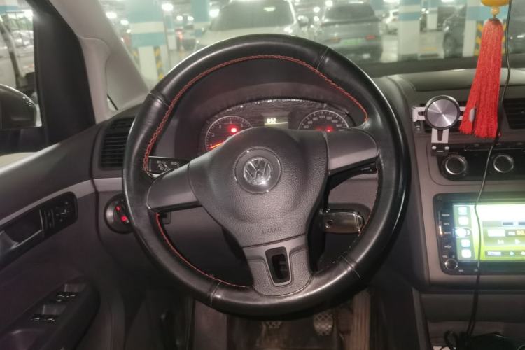 Used Volkswagen Touran 2013 1.4T Manual Fashion Edition 5 Seats