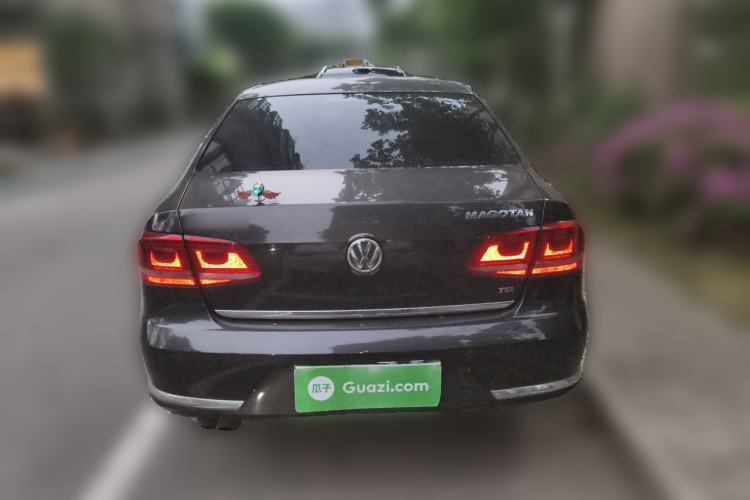 Used Volkswagen Magotan 2013 1.8TSI Luxury Model Exterior 4