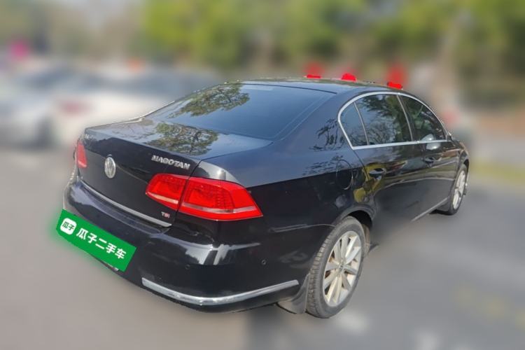 Used Volkswagen Magotan 2012 Facelift 1.8TSI Prestige Model Rear Right 45 Deg