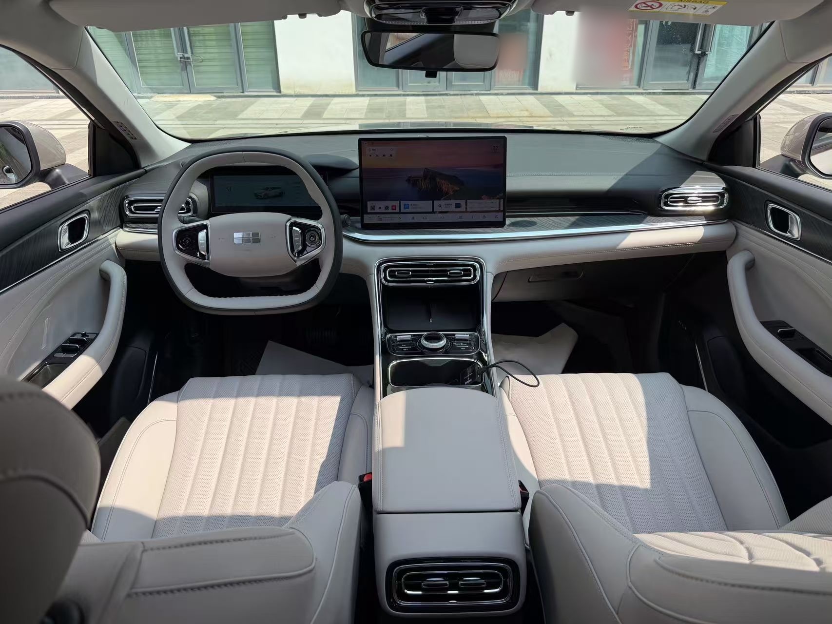 Geely Galaxy Stellar 6 2026 Model 125km Exploration+ Edition — снимка 12