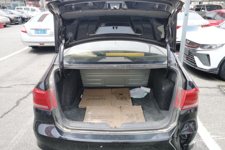 Used Volkswagen Santana 2013 1.4L Manual Fashion Edition
