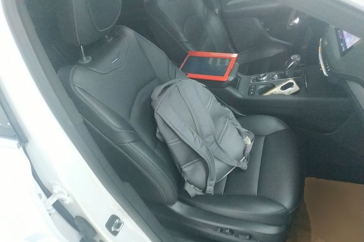 Used Cadillac XT4 2018 28T Two-Wheel Drive Leading Version