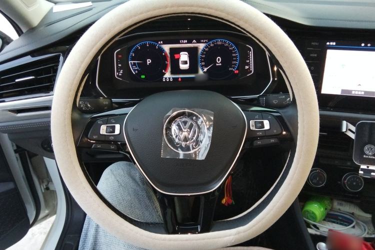 Used Volkswagen Sagitar 2022 280TSI DSG Excellence Edition Steering Wheel