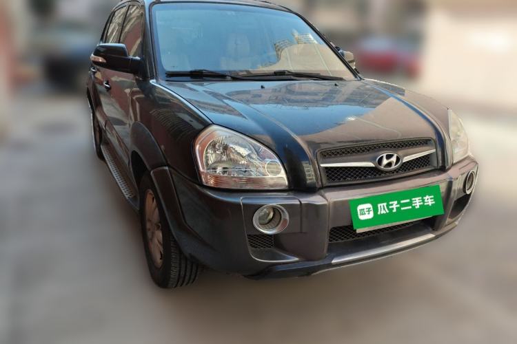 Used Hyundai Tucson 2009 2.0L Automatic Two-Wheel Drive with Sunroof