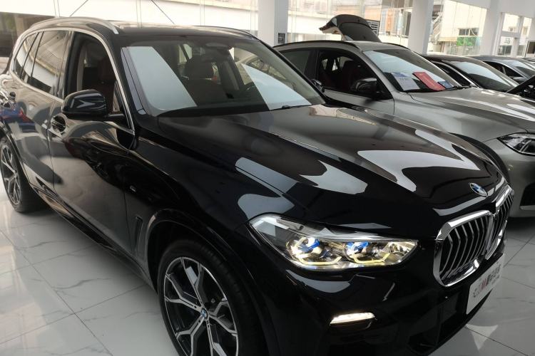 Used BMW X5 2020 xDrive40i Luxury Model with M Sport Package