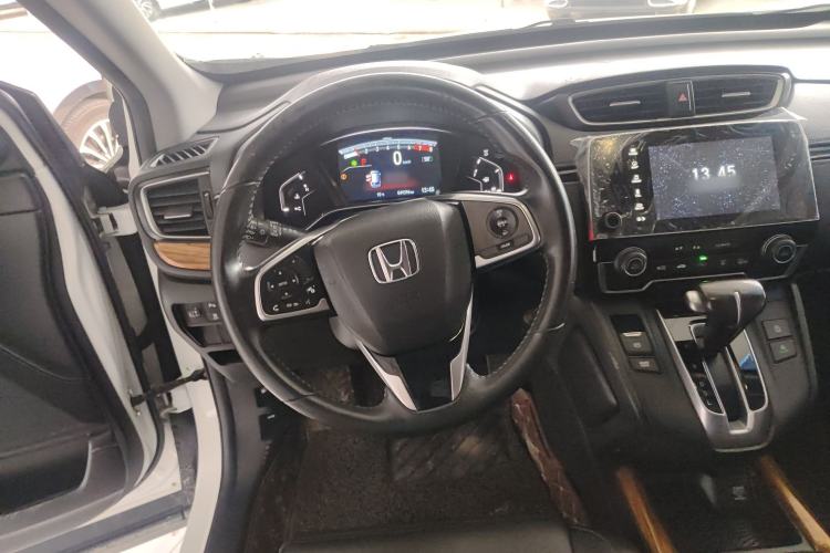 Used Honda CR-V 2017 240TURBO CVT Front-Wheel Drive Fashion Edition
