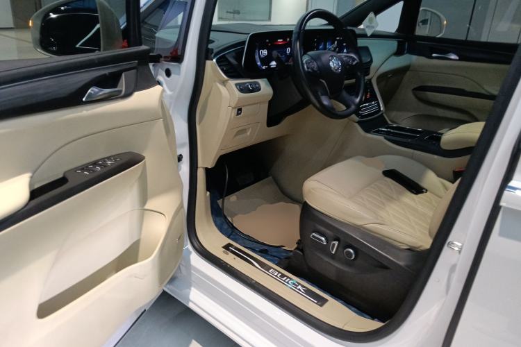 Used Buick GL8 2022 ES Landtrek 653T Smart Flagship Model
