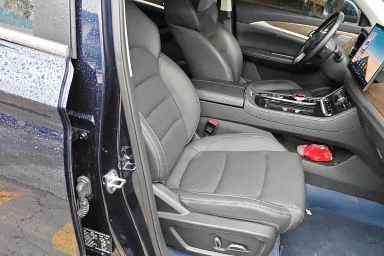 Used Skyworth HT-i 2024 1.5L PHEV 115KM Prestige Edition