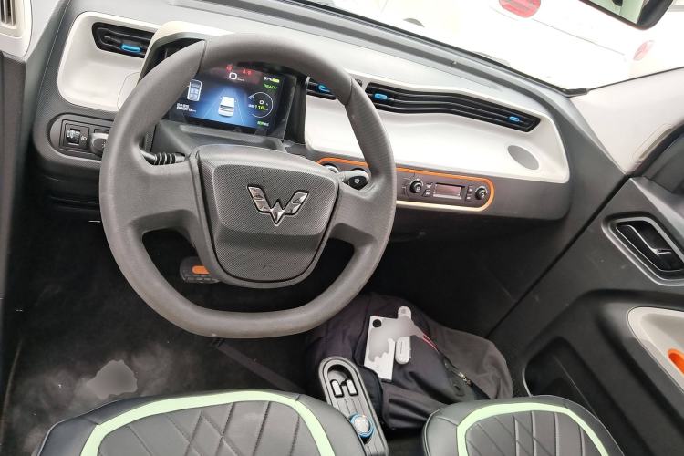 Used Wuling Hongguang MINIEV 2020 Lite Version Lithium Iron Phosphate