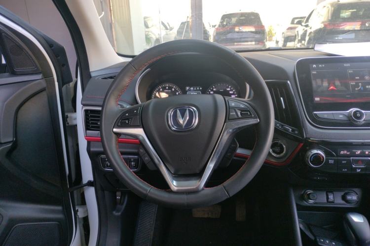 Used Changan CS55 2018 1.5T Automatic Colorful Edition China V Standard
