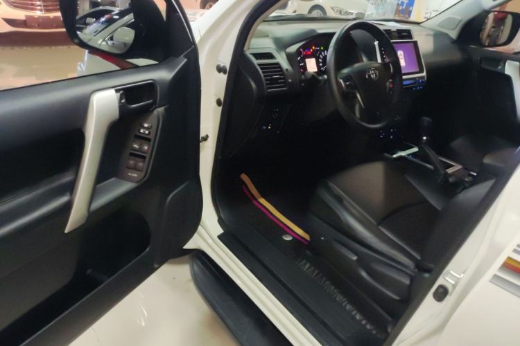 Used Toyota Prado 2018 3.5L Automatic SX Driver Seat