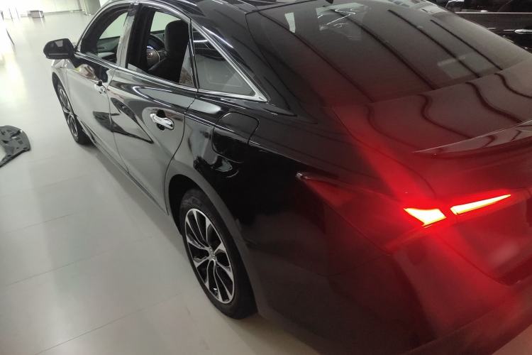 Used Toyota Avalon 2022 2.5L Luxury Edition
