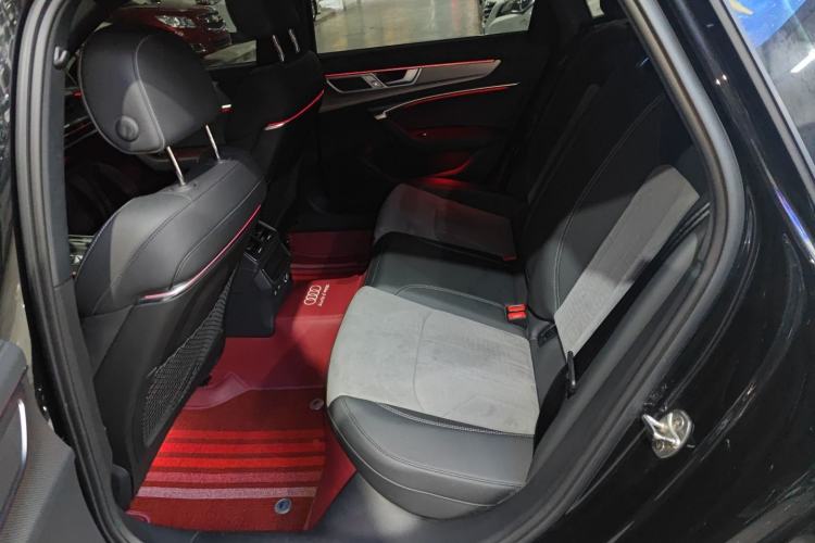 Used Audi A6L 2024 40 TFSI Luxury Dynamic Edition
