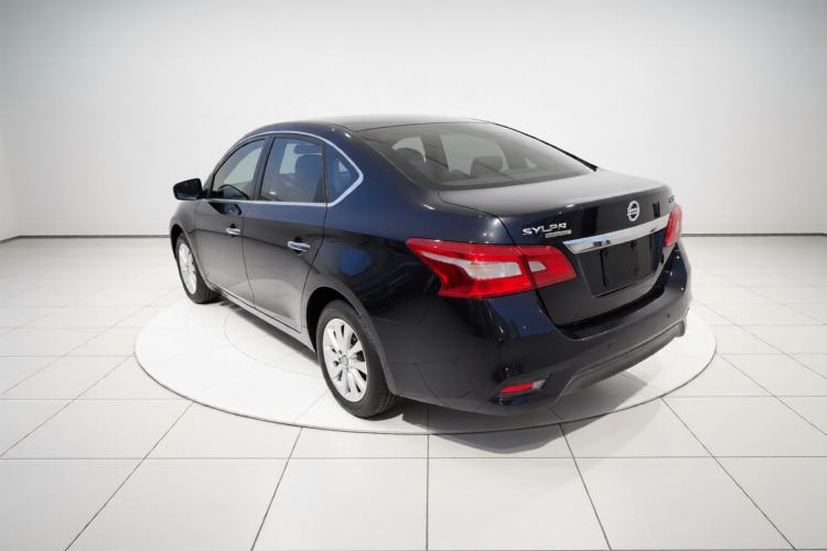 Used Nissan Sylphy 2019 Classic 1.6XL CVT Luxury Edition Exterior 2