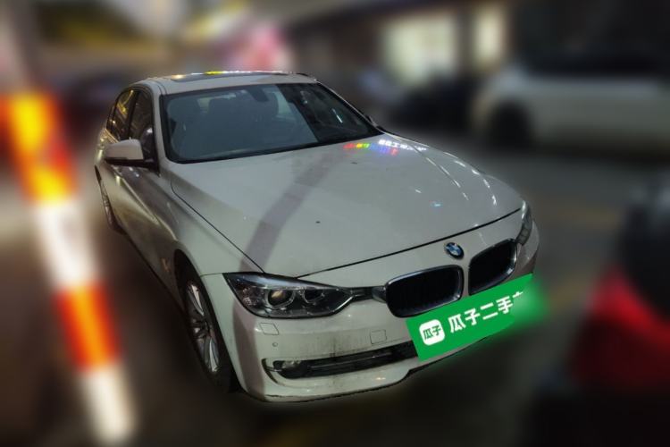 Used BMW 3 Series 2015 316Li Fashion Model Front Right 45 Deg