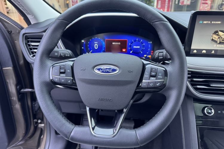 Used Ford Escape 2020 EcoBoost 245 Four-Wheel Drive Luxury Edition