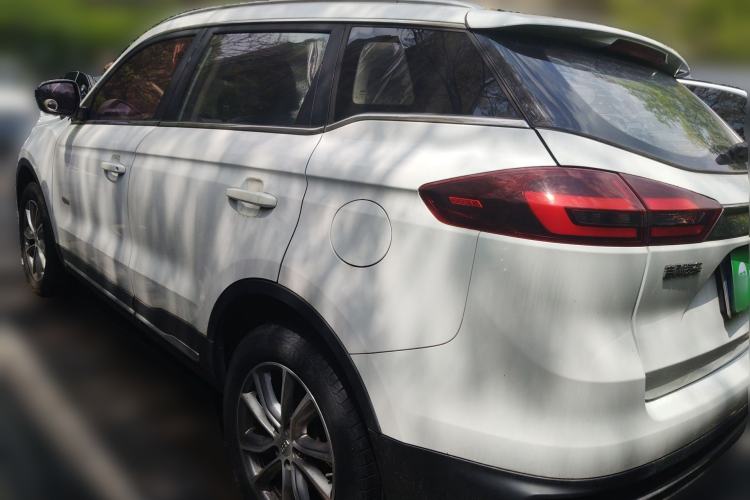 Used Geely Auto Emgrand X7 Sport 2018 1.8TD Automatic Two-Wheel Drive Zhiya Model Rear Left 45 Deg