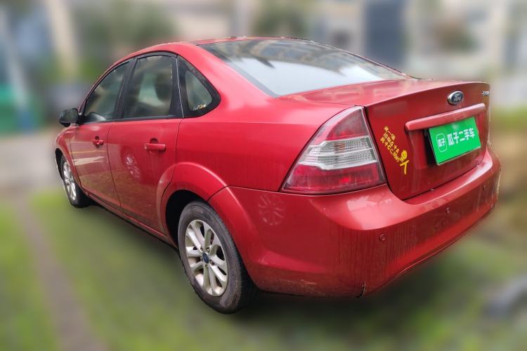 Used Ford Focus 2013 Sedan Classic 1.8L Automatic Base Model
