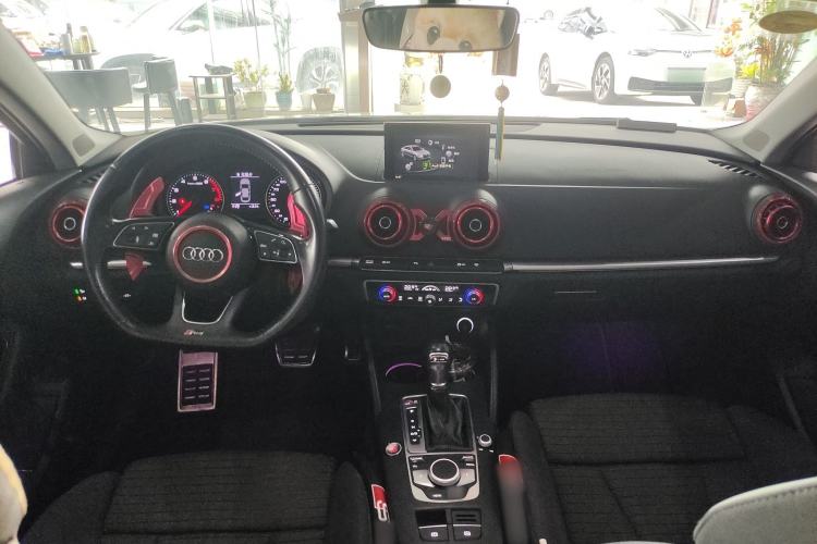 Used Audi A3 2018 30th Anniversary Edition Limousine 35 TFSI Sport Model Center Console