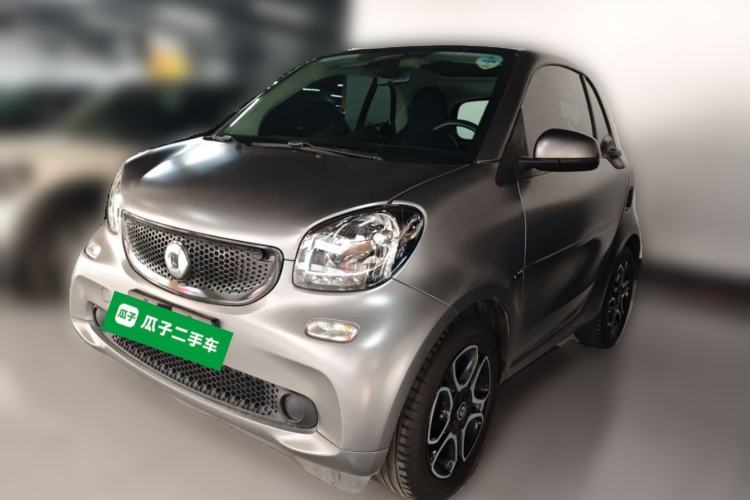 Used smart fortwo 2019 0.9T 66kW Hardtop Engine Version China VI Emission Standard