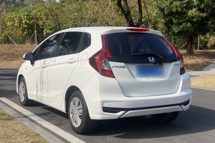 Used Honda Fit 2018 1.5L CVT Comfort Version Exterior 3