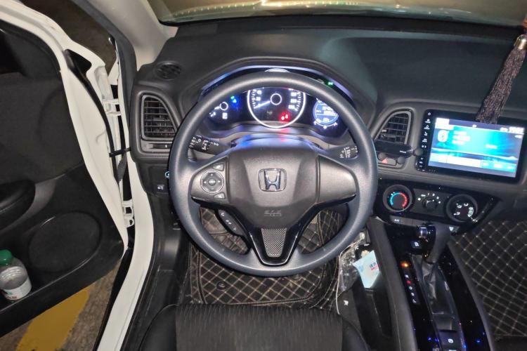 Used Honda Vezel 2020 1.5L CVT Pioneer Edition