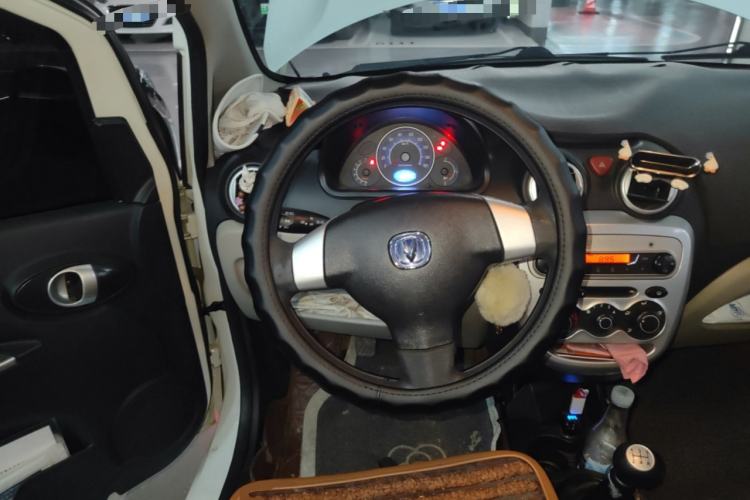 Used Changan Benni mini 2012 1.0L Manual Fashion Edition China V Standard
