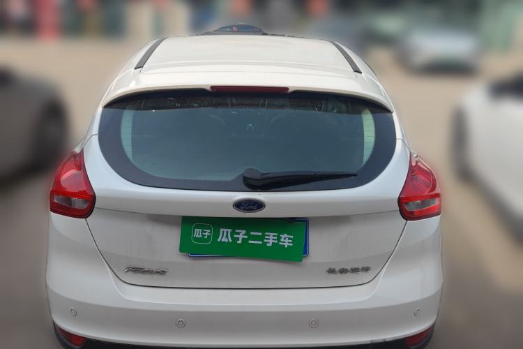 Used Ford Focus 2015 Hatchback 1.6L Automatic Fashion Edition