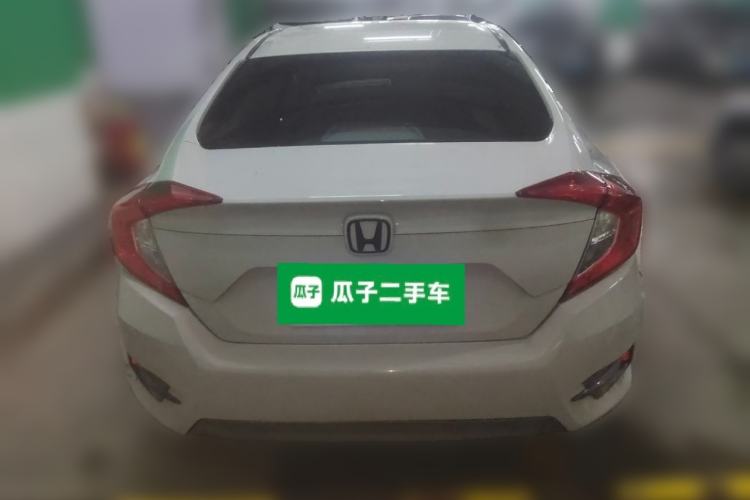 Used Honda Civic 2016 220TURBO CVT Luxury Edition
